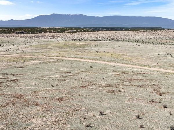 Siegel Way, Pueblo, CO 81001