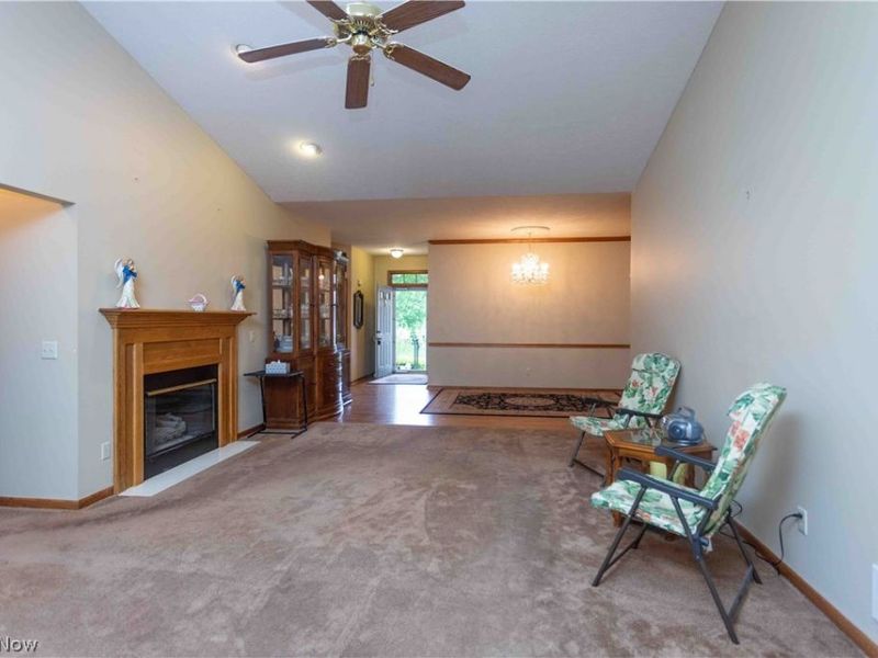 658 Ridgecliff Street, Unit 6, Tallmadge, OH 44278 Photo 5