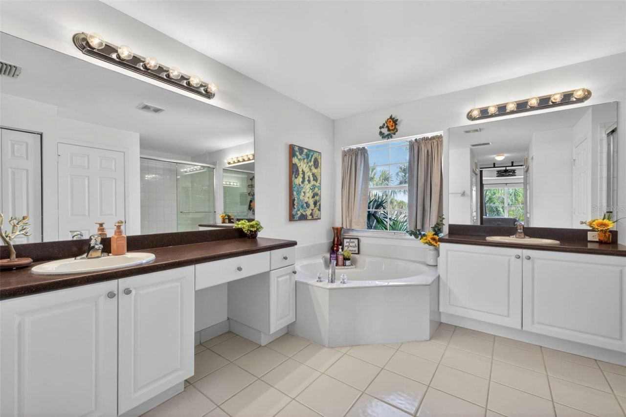 10284 Crepe Jasmine Lane, Fort Myers, FL 33913 Photo