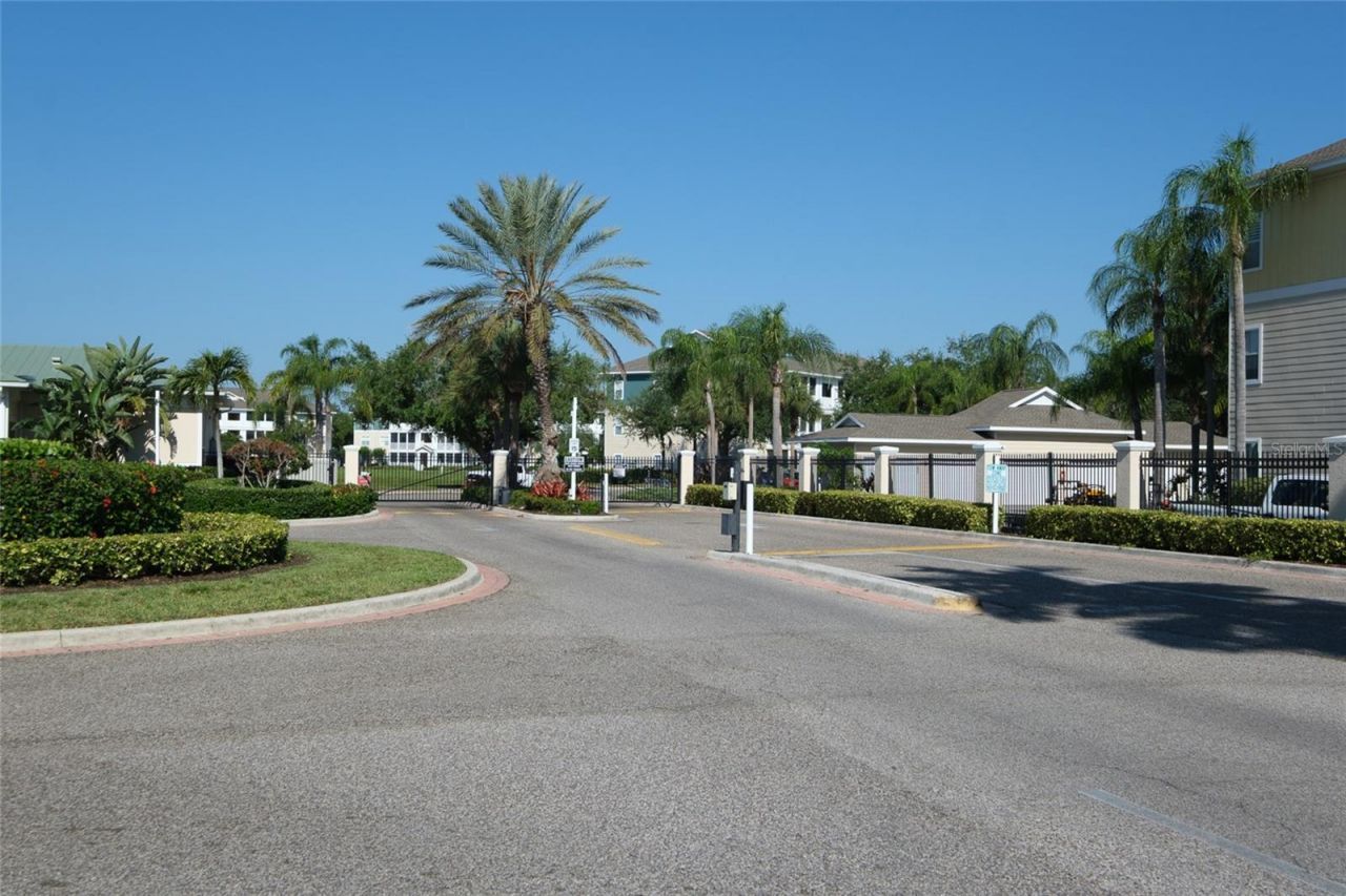4802 51st Street W, Unit 1015, Bradenton, FL 34210 Photo
