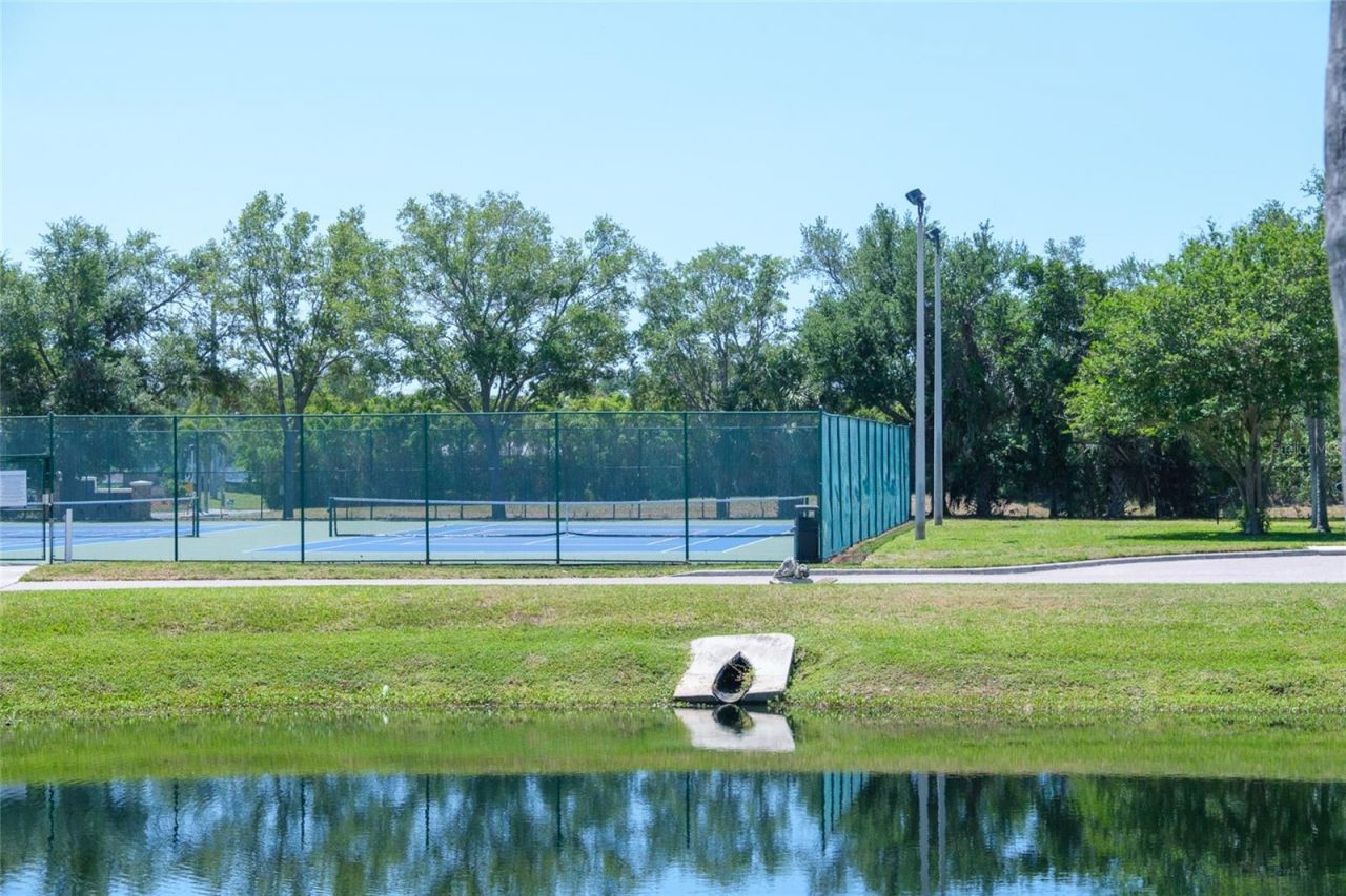 4802 51st Street W, Unit 1015, Bradenton, FL 34210 Photo