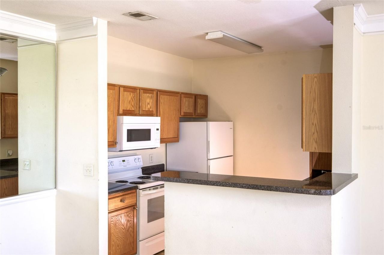 4802 51st Street W, Unit 1015, Bradenton, FL 34210 Photo