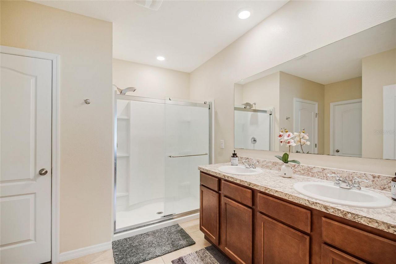 523 Auburn Grove Terrace, Auburndale, FL 33823 Photo