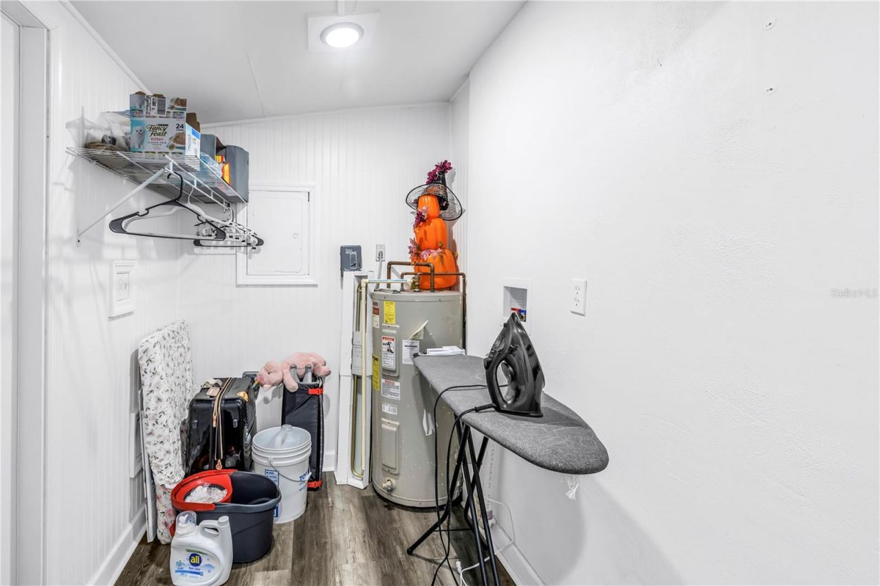 5034 2nd Avenue S, Saint Petersburg, FL 33707 Photo