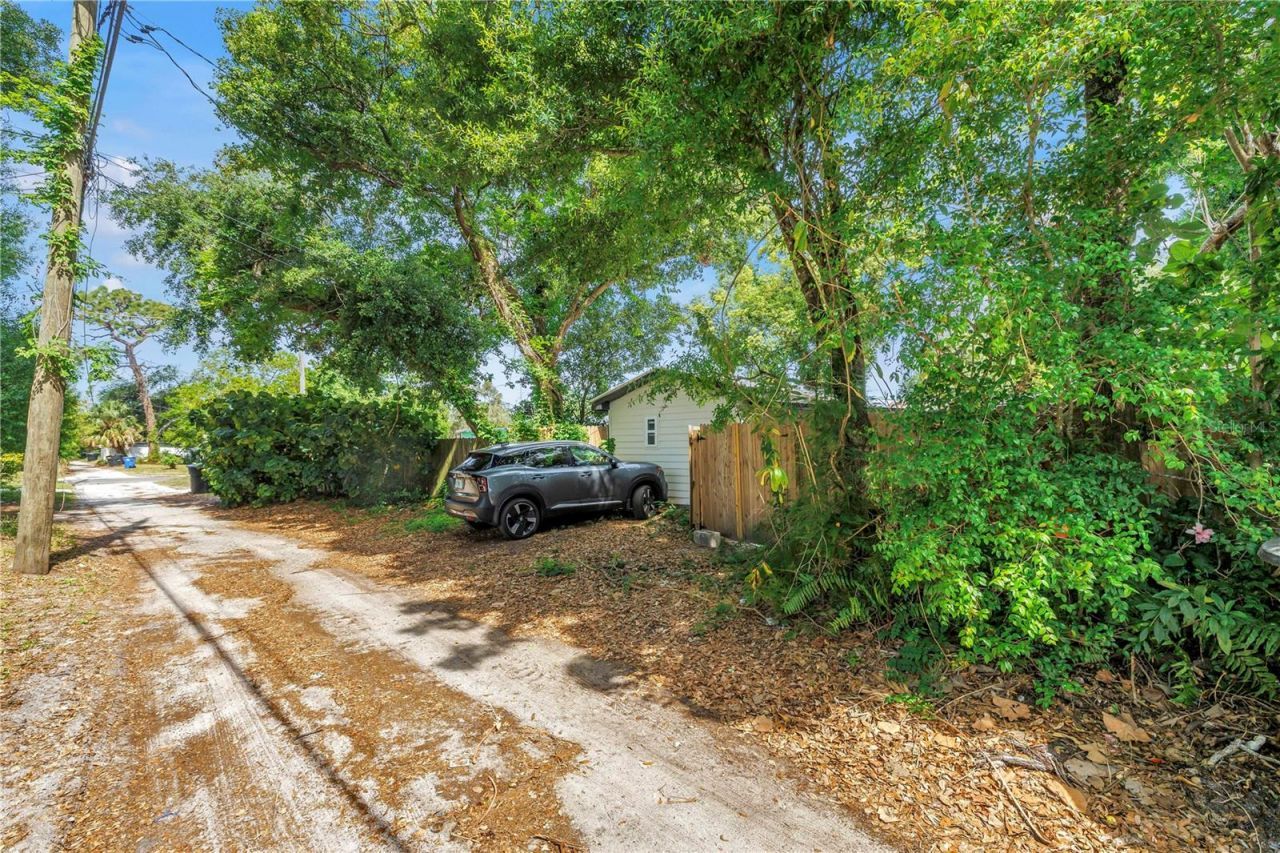 5034 2nd Avenue S, Saint Petersburg, FL 33707 Photo
