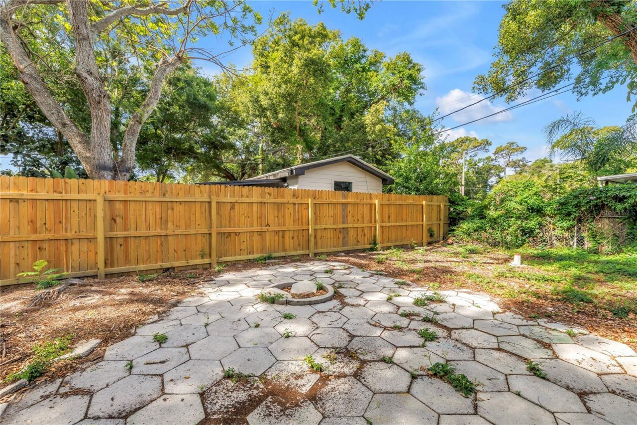 5034 2nd Avenue S, Saint Petersburg, FL 33707 Photo