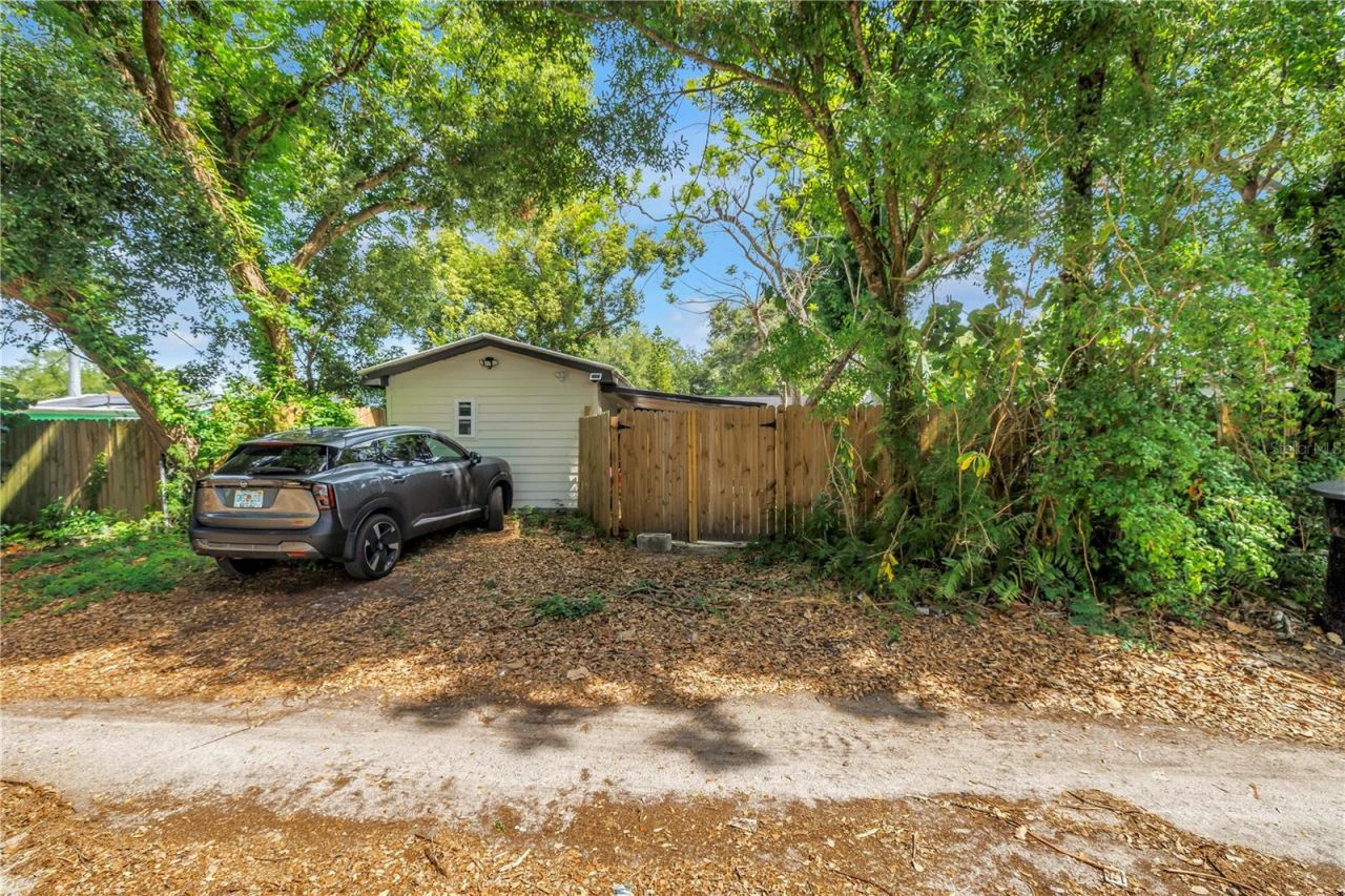 5034 2nd Avenue S, Saint Petersburg, FL 33707 Photo