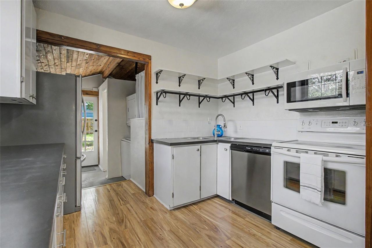 3936 3rd Avenue N, Saint Petersburg, FL 33713 Photo