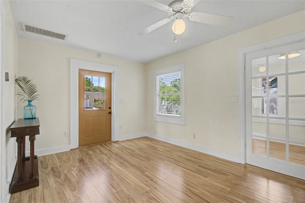 3936 3rd Avenue N, Saint Petersburg, FL 33713 Photo