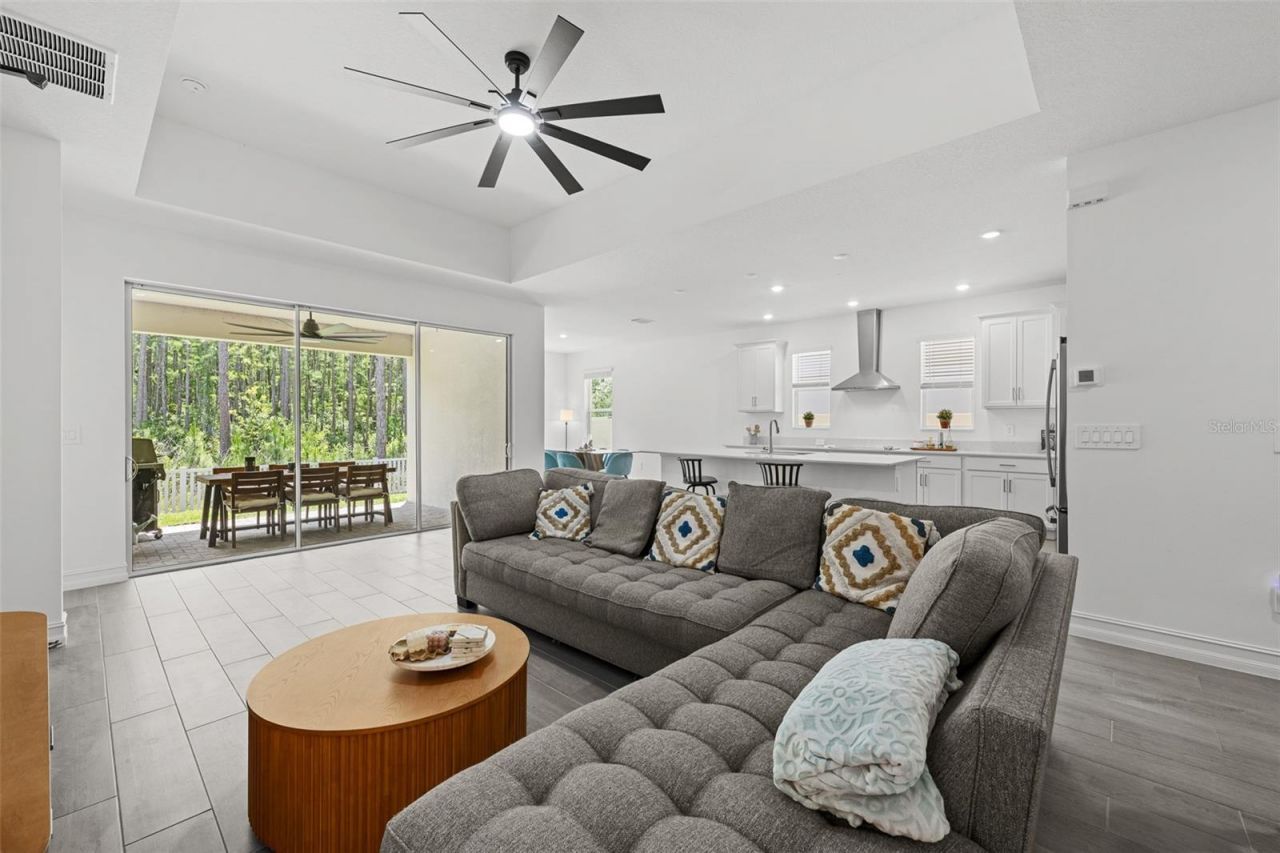 18242 Serene Lake Loop, Lutz, FL 33548 Photo