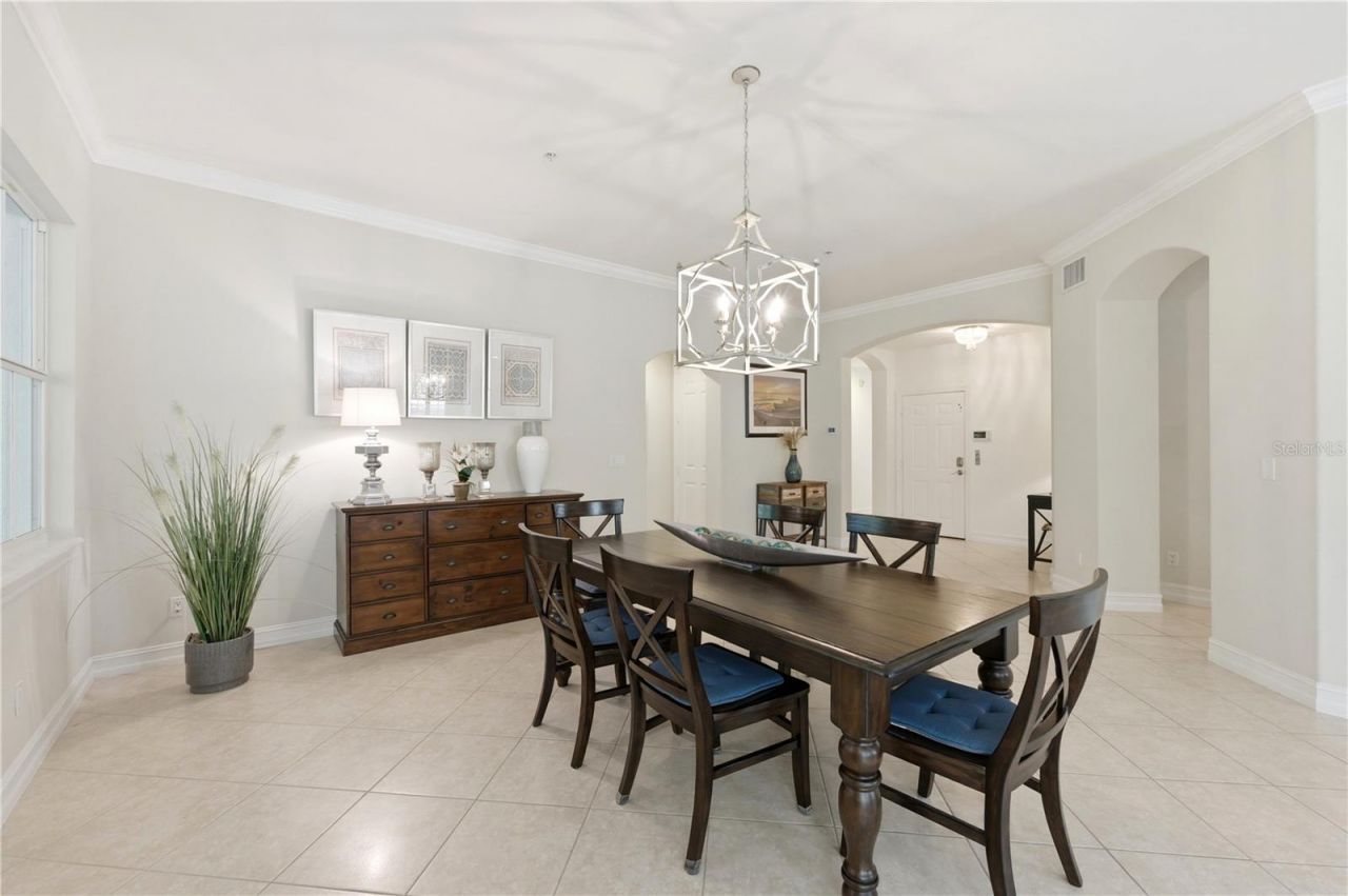 2859 Tiburon Boulevard E, Unit 102, Naples, FL 34109 Photo