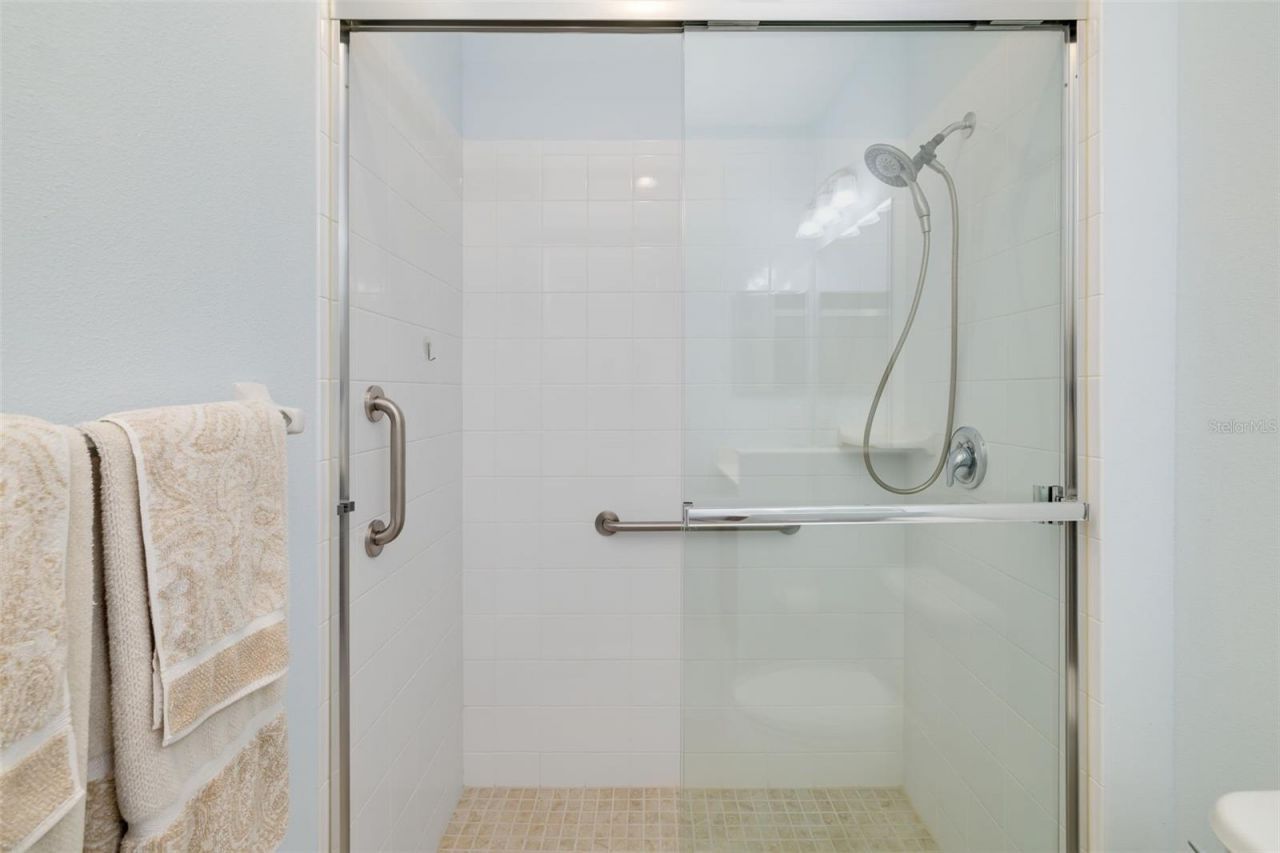 5437 Chatham Square Way, Bradenton, FL 34203 Photo
