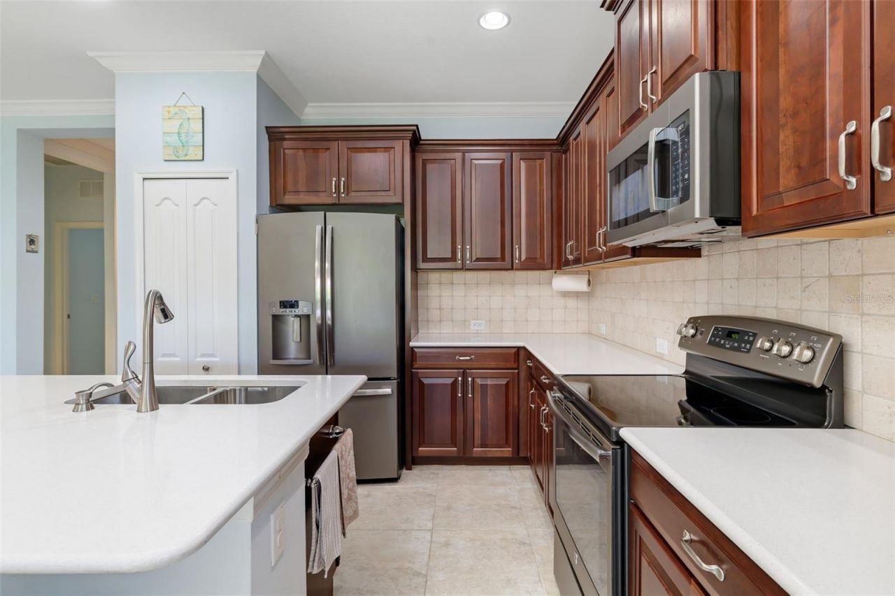 5437 Chatham Square Way, Bradenton, FL 34203 Photo