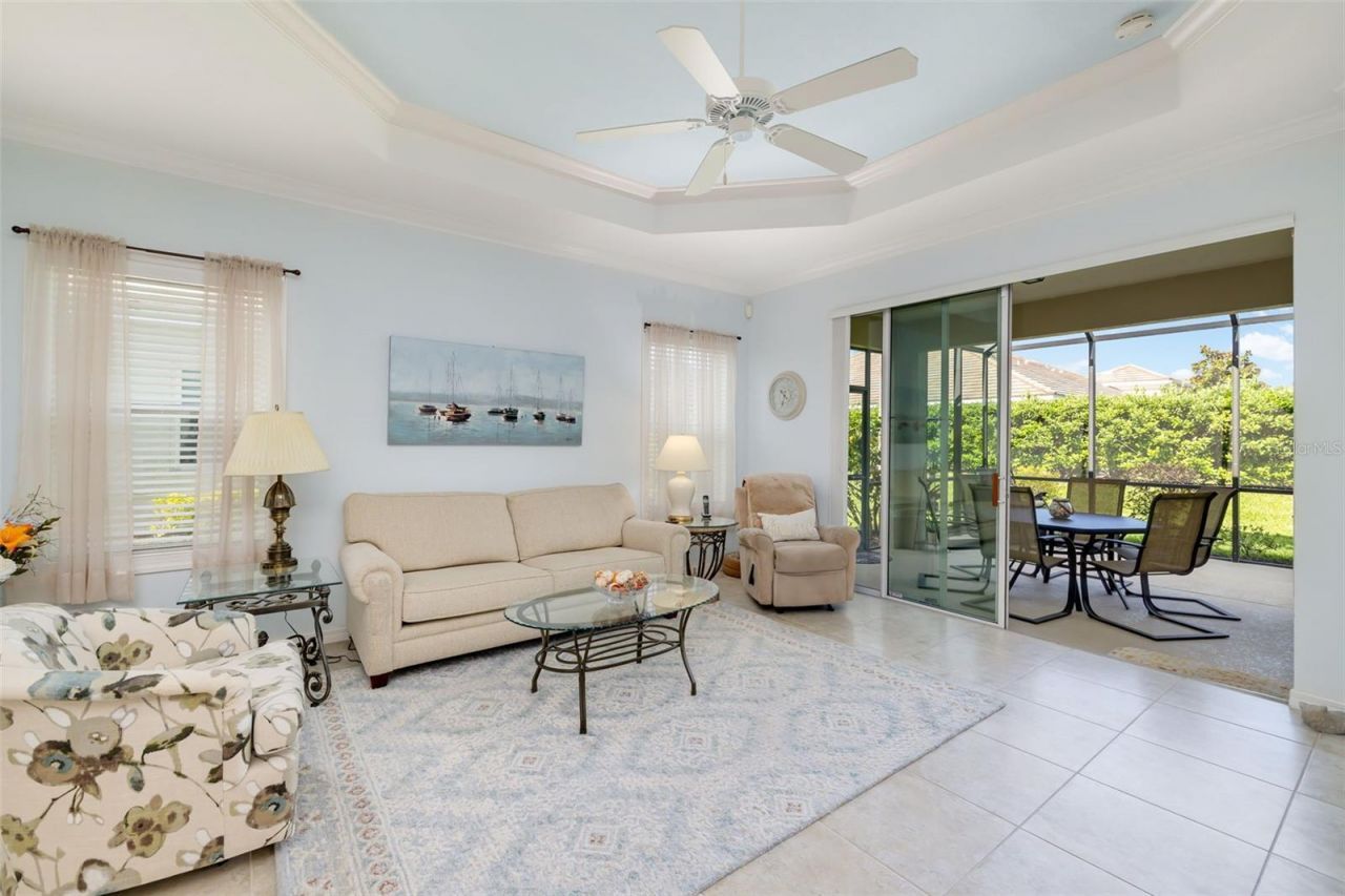 5437 Chatham Square Way, Bradenton, FL 34203 Photo
