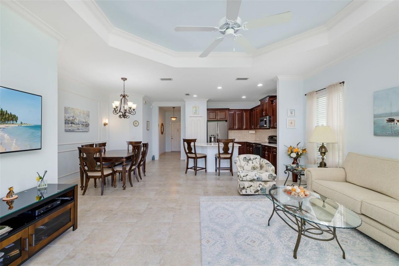 5437 Chatham Square Way, Bradenton, FL 34203 Photo