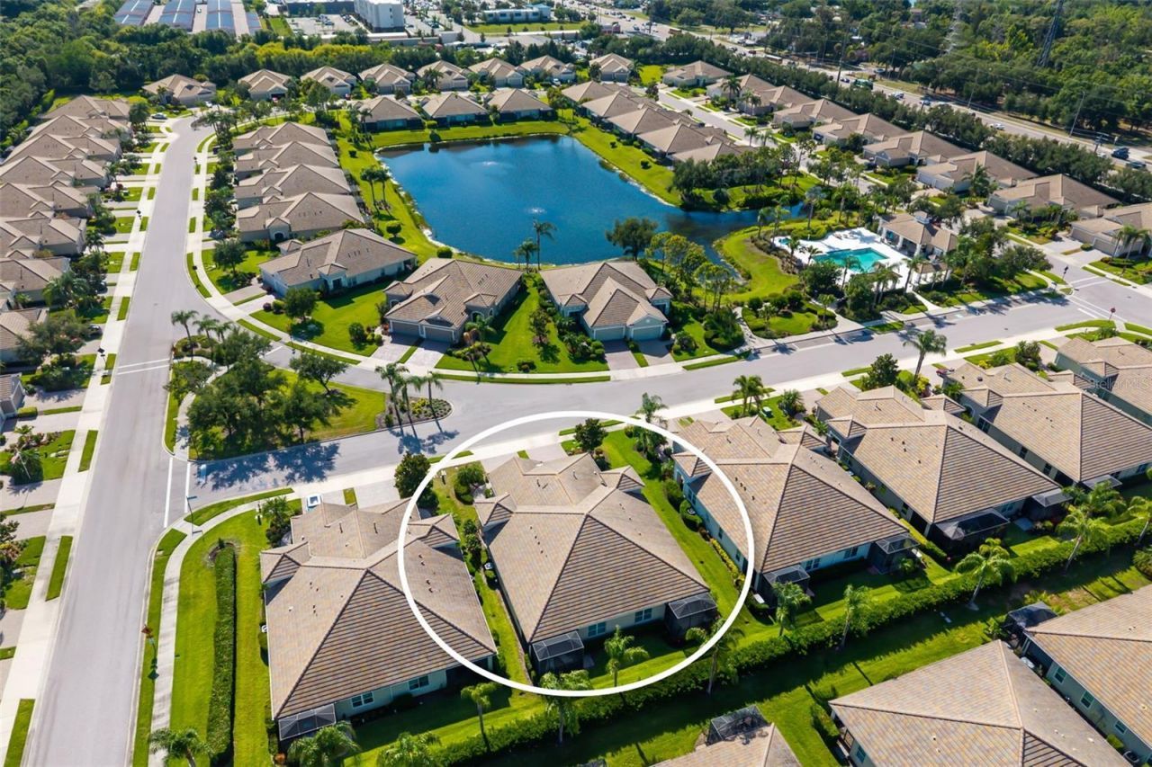 5437 Chatham Square Way, Bradenton, FL 34203 Photo