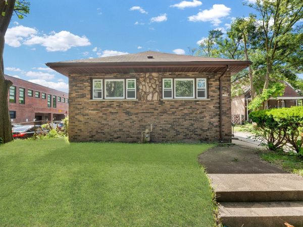 12432 S State Street , Chicago, IL 60628