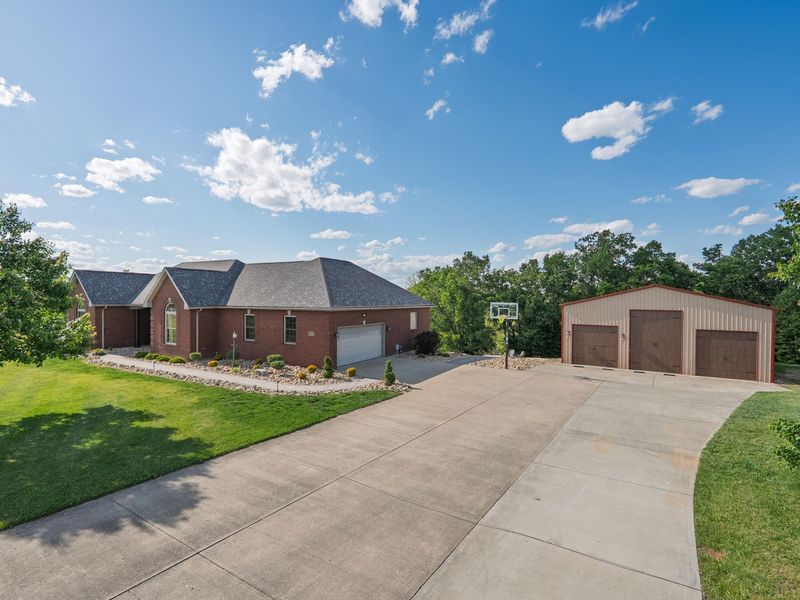115 Chippewa Drive, Dry Ridge, KY 41035 Photo 1