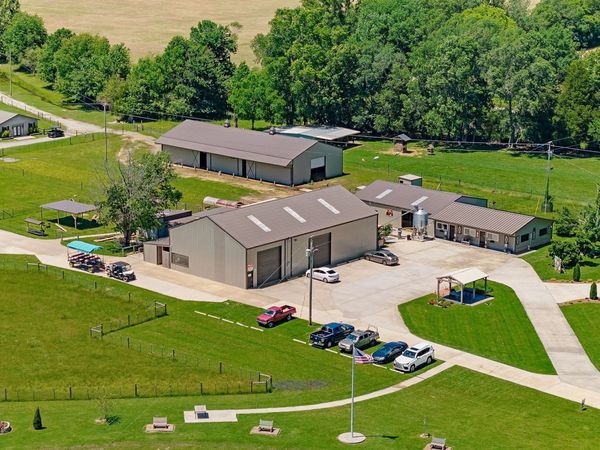 285 Harmony Ln , Smithville, TN 37166