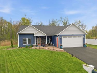 7898 Gable Drive, Bridgeport, NY 13030