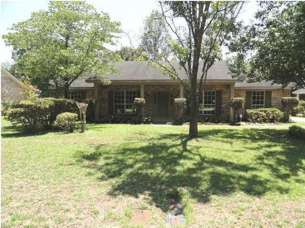 7325 Smithfield Road , Mobile, AL 36695