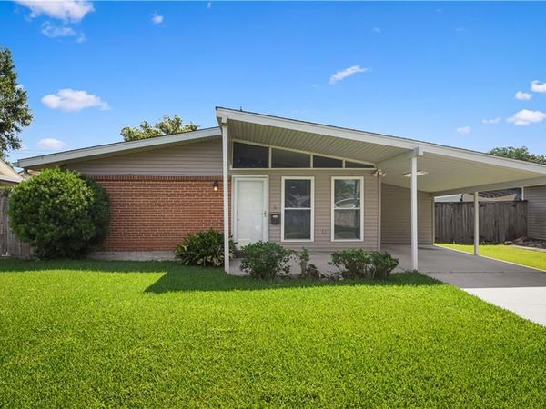 431 W BUTTERFLY Circle, Terrytown, LA 70056