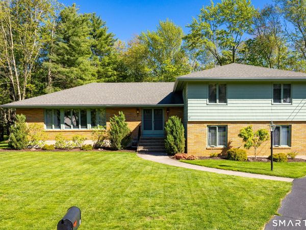 67 Glenview, Berlin, CT 06037