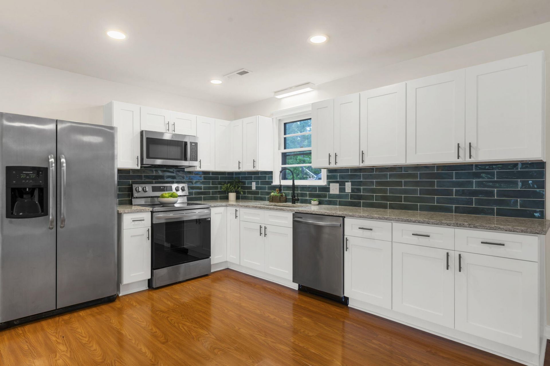 121 Belknap Road Photo 12