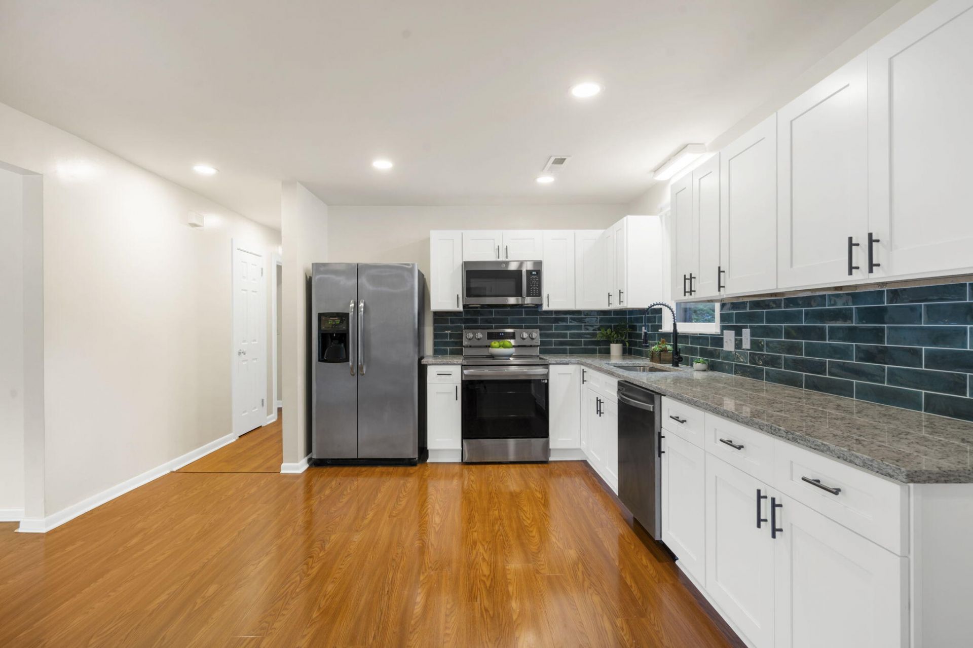 121 Belknap Road Photo 20