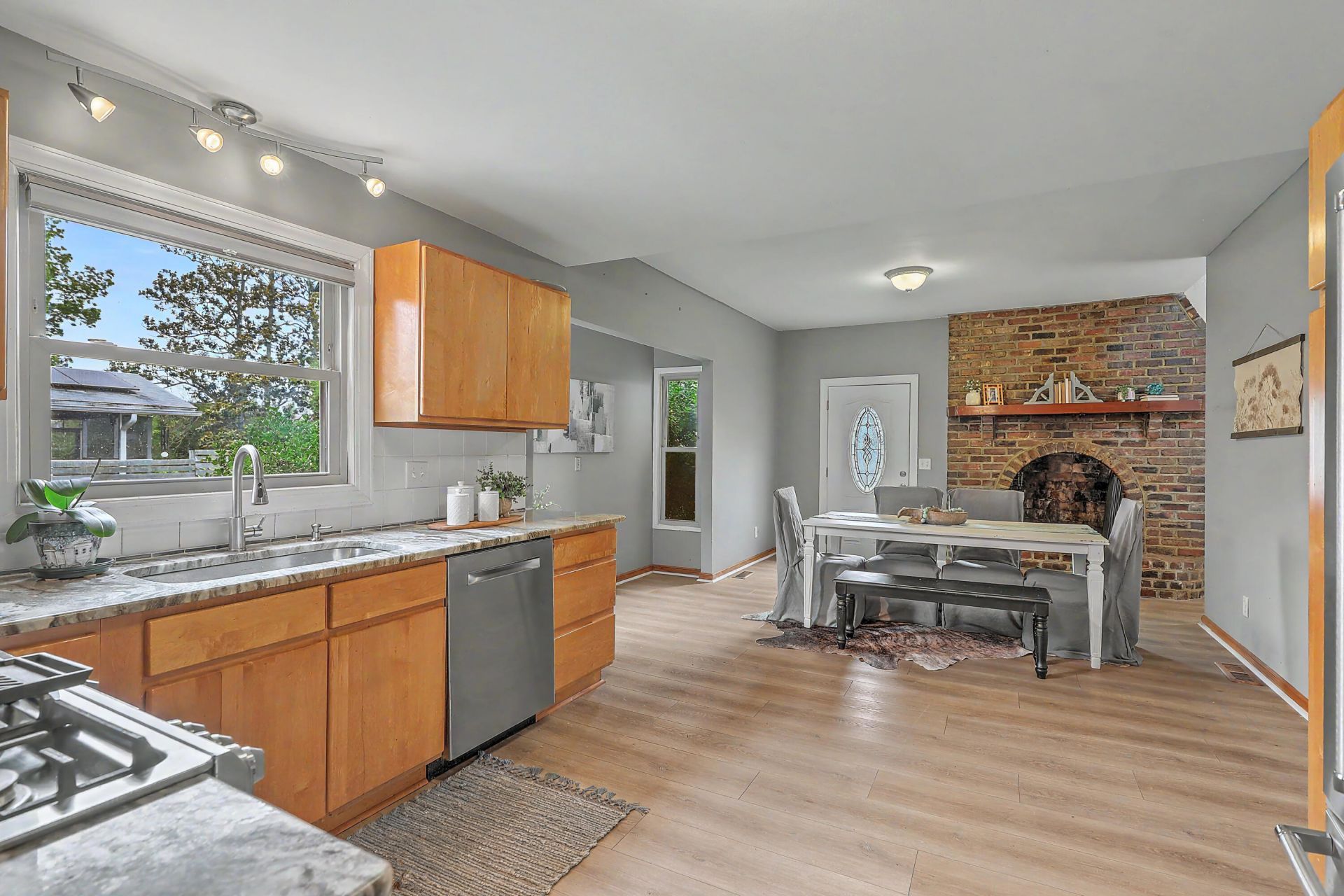 601 Flint Street Photo 19