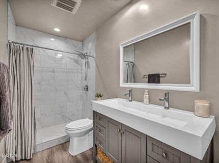 1340 Topaz Lane, Gardnerville, NV 89460 Photo