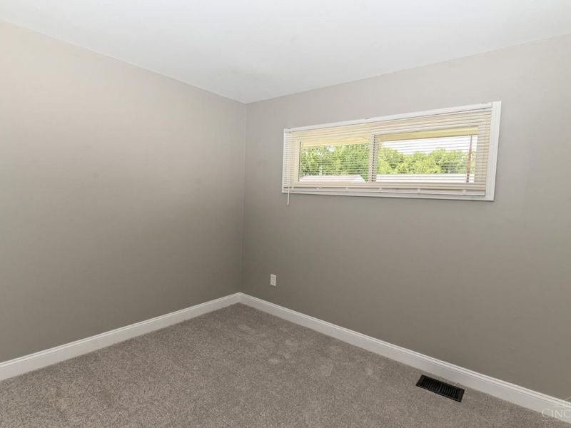 1316 Landis Lane, Springfield Twp., OH 45231 Photo 18