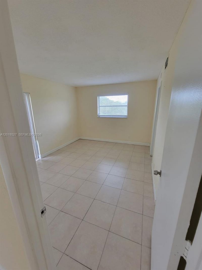 8740 N Sherman Cir, Unit 308, Miramar, FL 33025 Photo