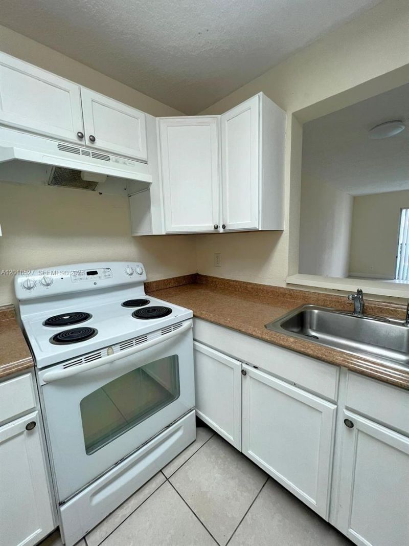 8740 N Sherman Cir, Unit 308, Miramar, FL 33025 Photo