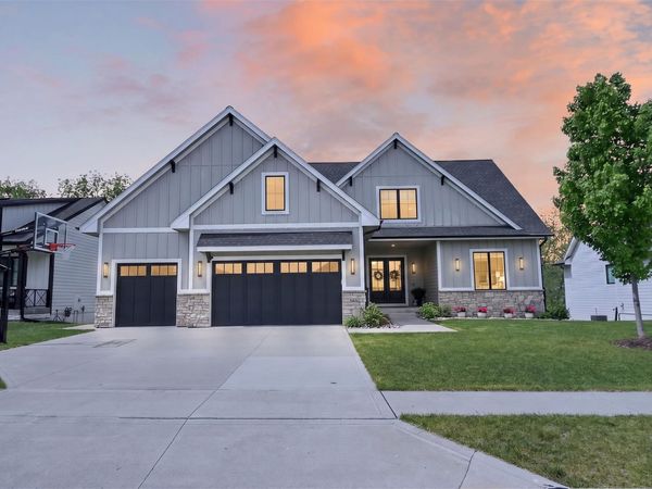 3536 NW 178th Street, Clive, IA 50325
