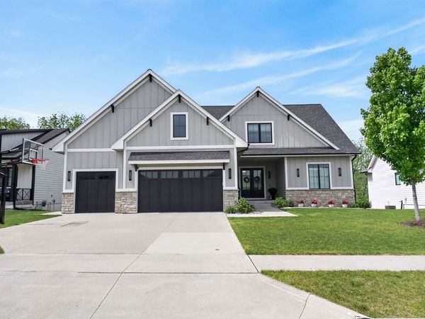 3536 NW 178th Street, Clive, IA 50325