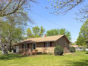 350 Park Street, Walnut Grove, MN 56180