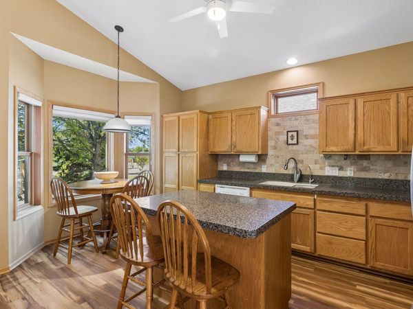 724 Gilfillan Lane, White Bear Twp, MN 55127