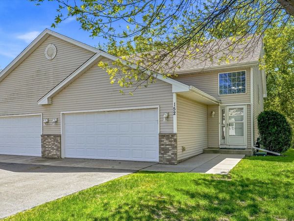 152 Pheasant Ridge Drive, Montrose, MN 55363