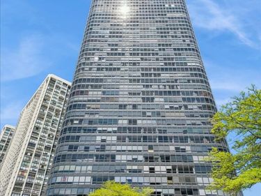 5415 N Sheridan Road, Unit 2315, Chicago, IL 60640