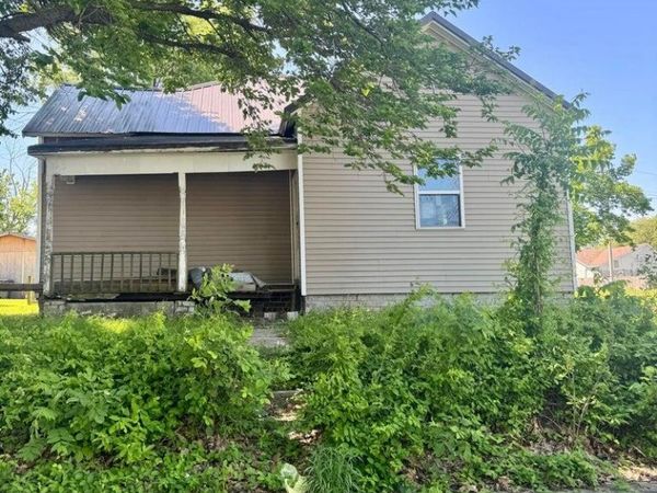912 Bond Street, Moberly, MO 65270
