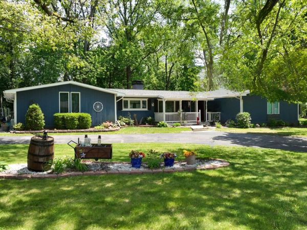 523 S Western Loop, Monticello, IN 47960