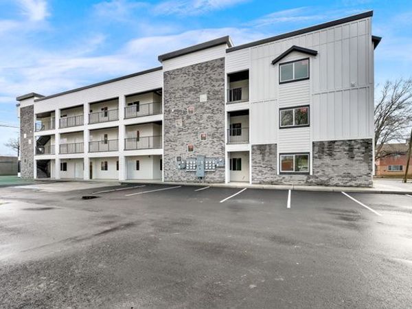36 W 1600 N, Sunset, UT 84015