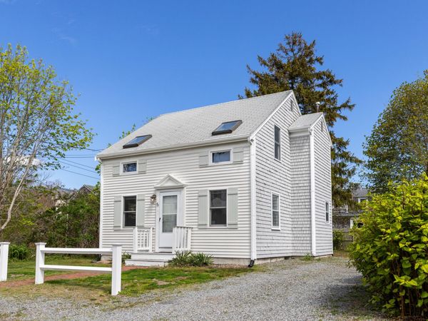 5 Rosetta Street , West Yarmouth, MA 02673