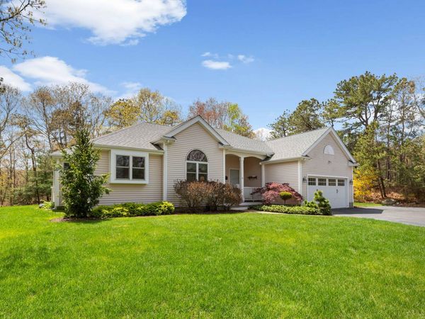 64 Early Red Circle , Plymouth, MA 02360