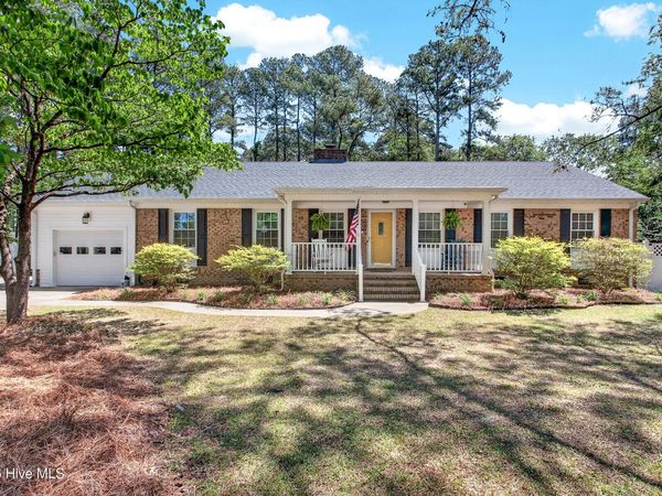 1904 Pinemont Circle , Goldsboro, NC 27534