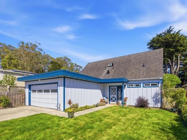 560 Terrace Avenue, Moss Beach, CA 94038