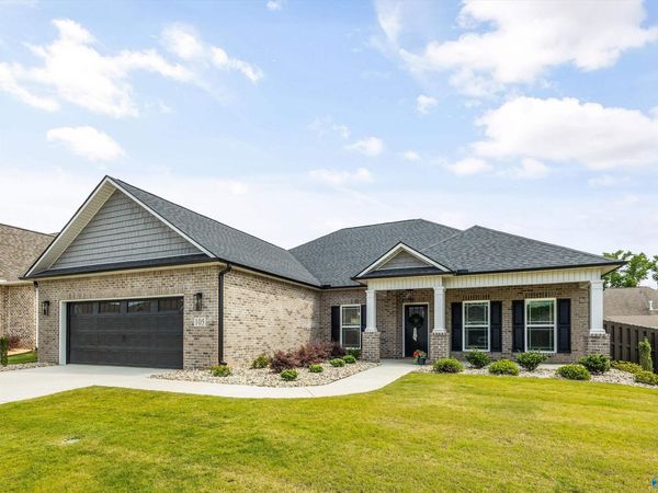 105 Pebblestream Drive, Madison, AL 35756