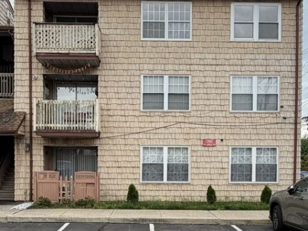 58 S 2nd St, Unit 3A, Elizabeth, NJ 07206