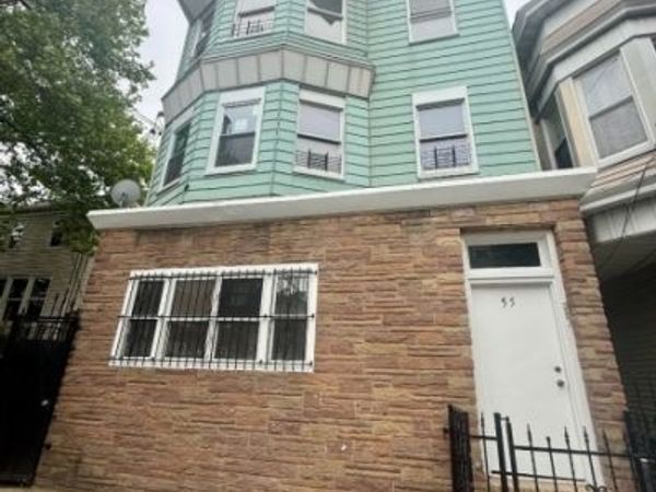 55 Hawkins St, Newark, NJ 07105